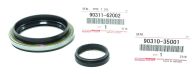 Genuine Toyota Rear Hub Oil Seal Kit, 90311-62002, 90310-35001