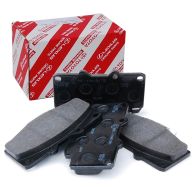 Genuine Toyota Front Brake Pad Set with box